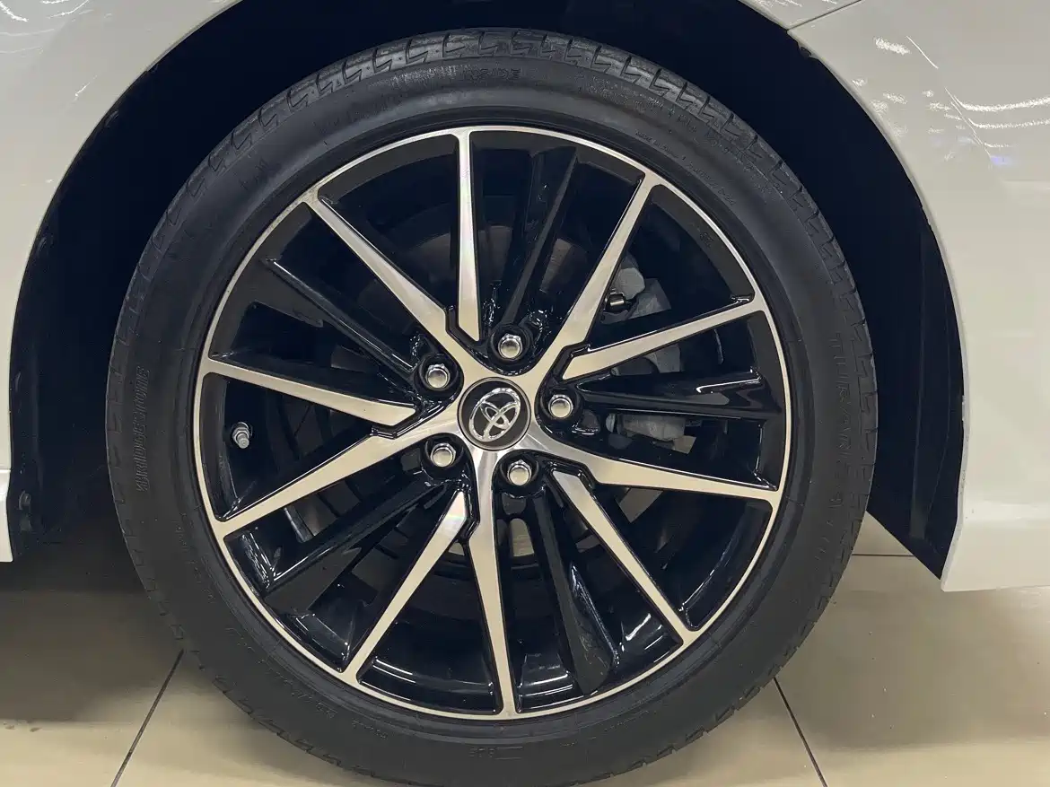 Toyota Camry 2021 2.0S Sporty Edition фото 14
