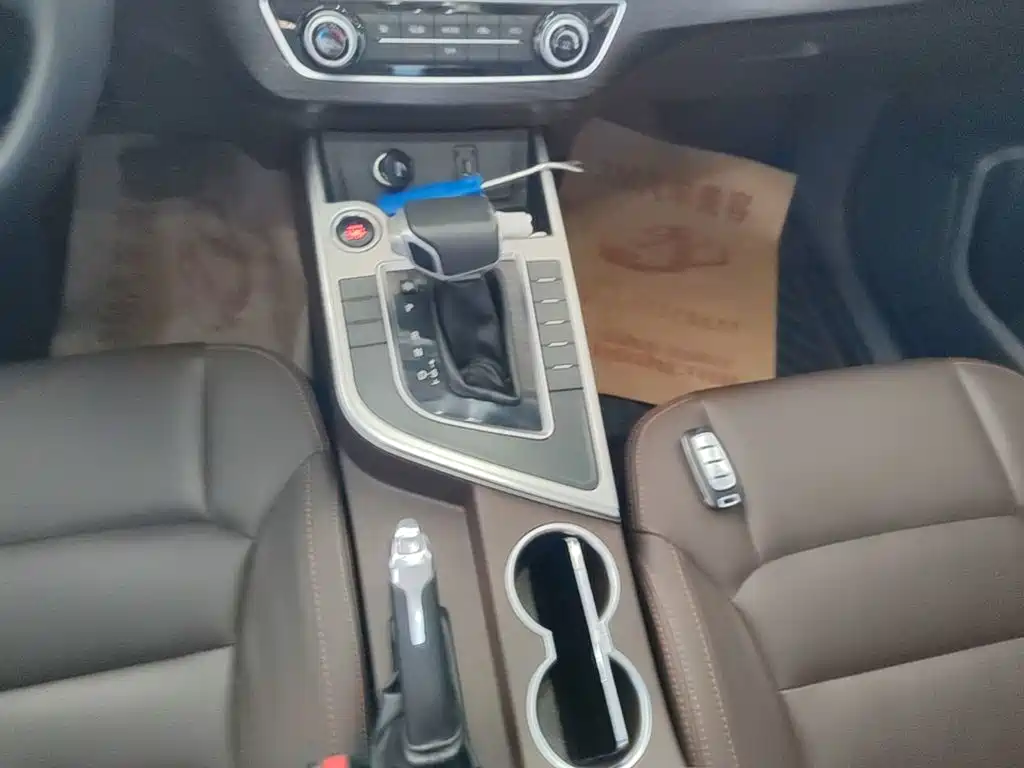 Dongfeng Fengxing Jingyi X5 2017 2017 Model 1.6L CVT Exclusive