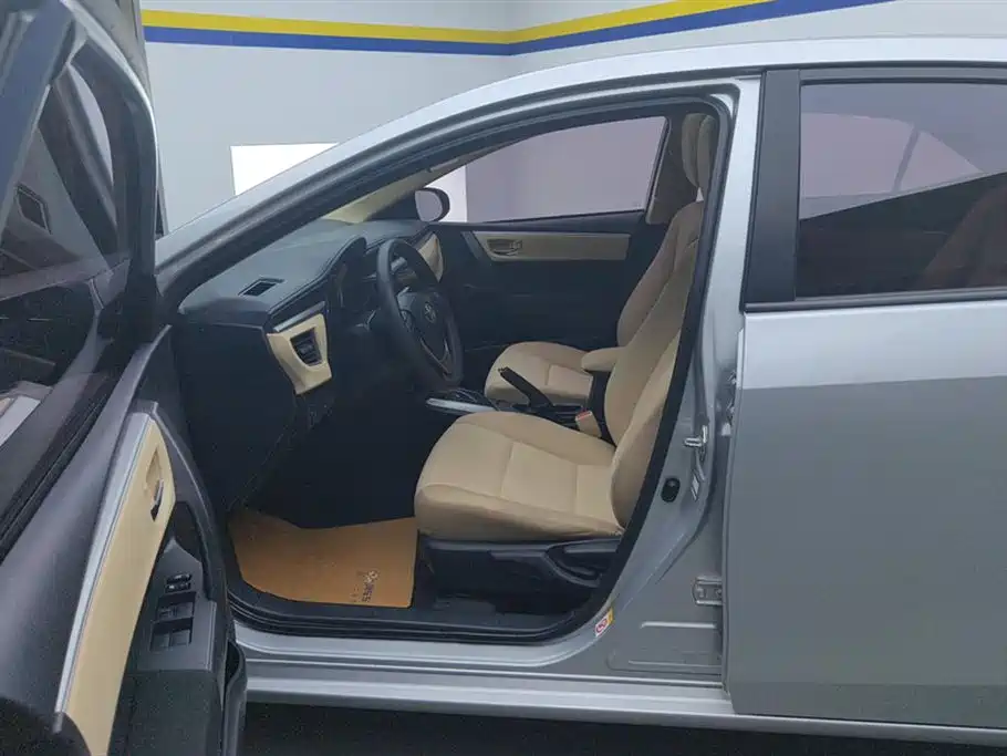 Toyota Levin 2014 1.6G CVT Elite Edition фото 9