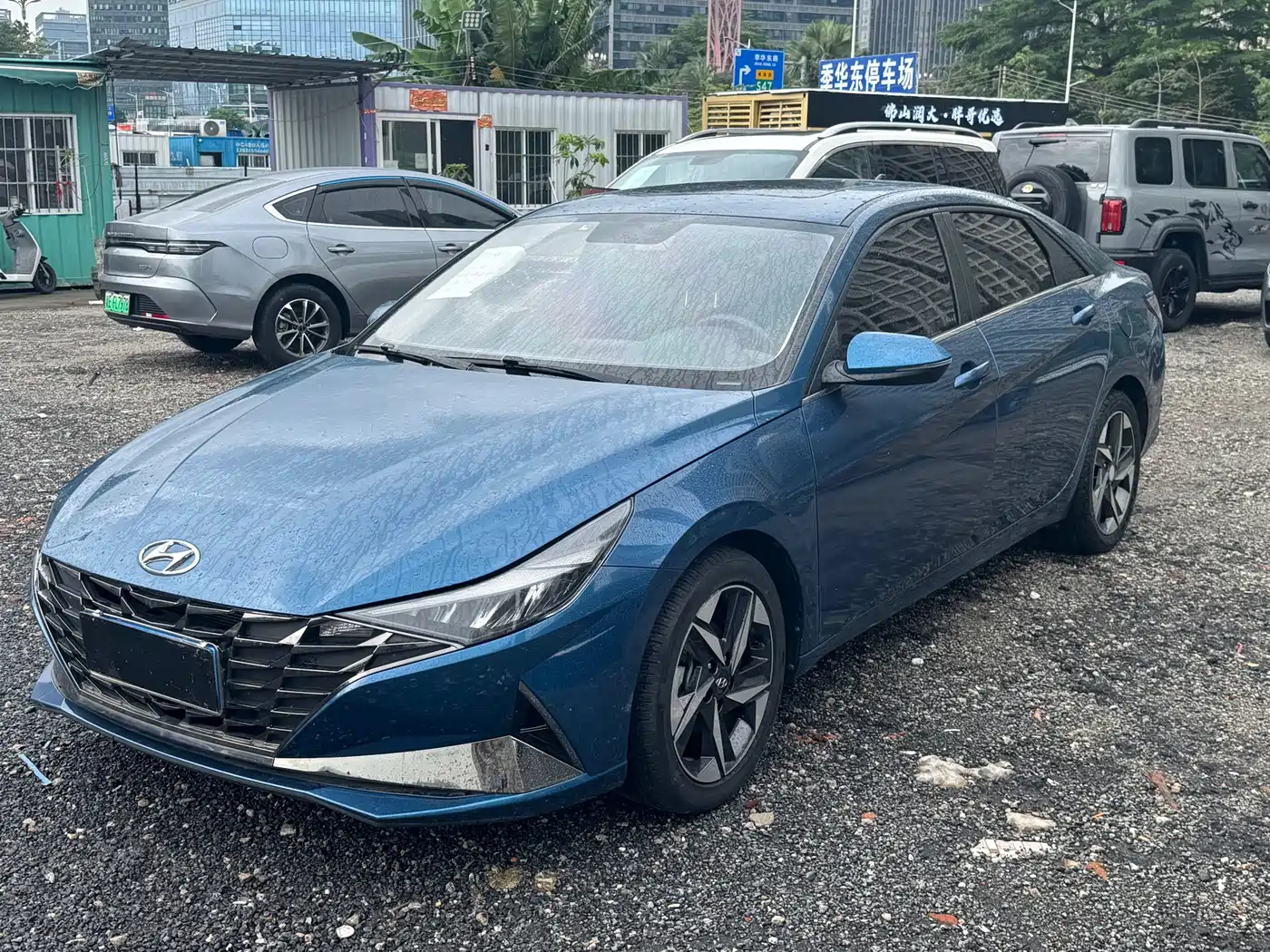 Hyundai Elantra 2021 1.5L CVT GLX Elite Edition фото 2