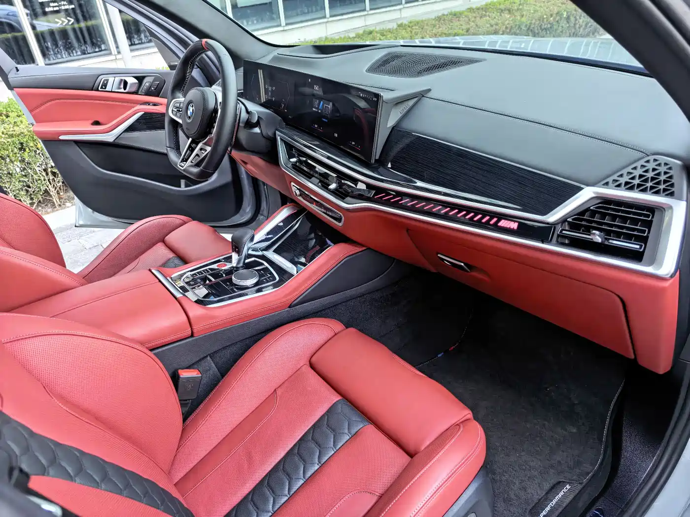 BMW X5 M 2023 Model X5 M Thunder Edition фото 27