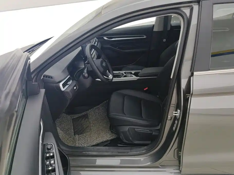 Geely Emgrand 2025 2025 4th Gen 1.5L CVT Premium