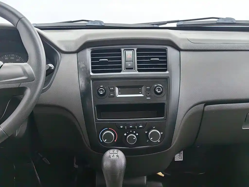 Wuling Motors Wuling Rongguang 2020 2020 1.2L S Basic Model China VI