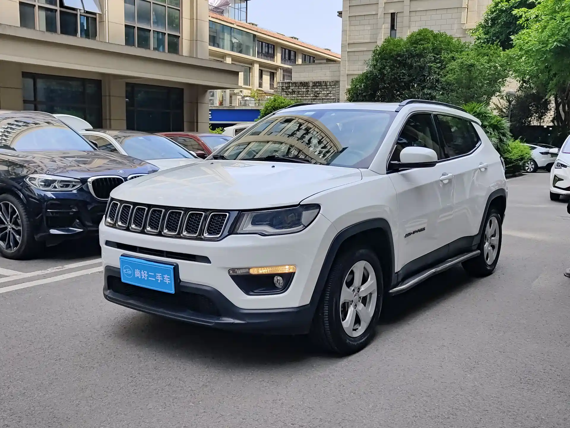 Фото 1 - Jeep Compass