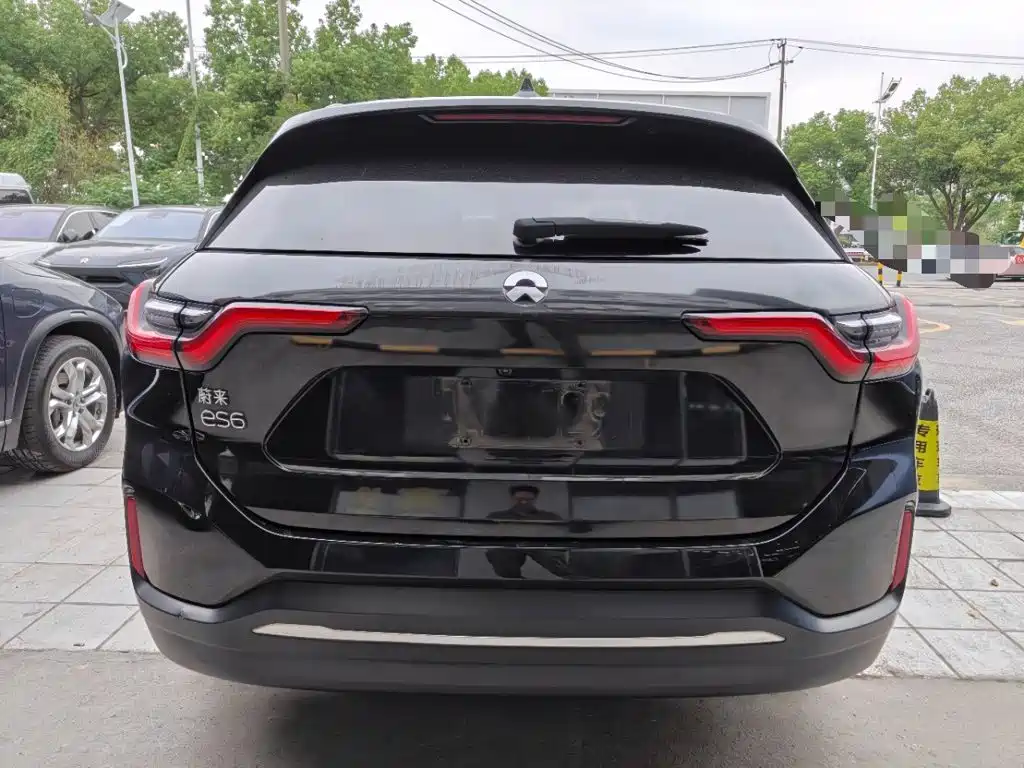 Фото 6 - NIO ES6