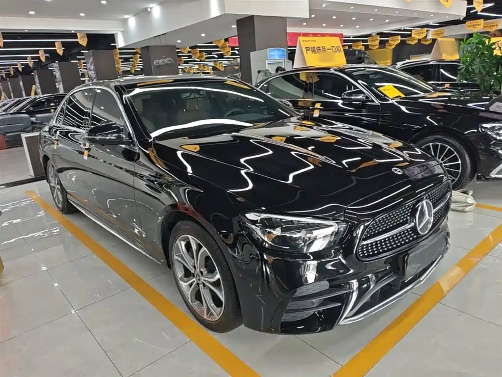 MERCEDES-BENZ E-CLASS