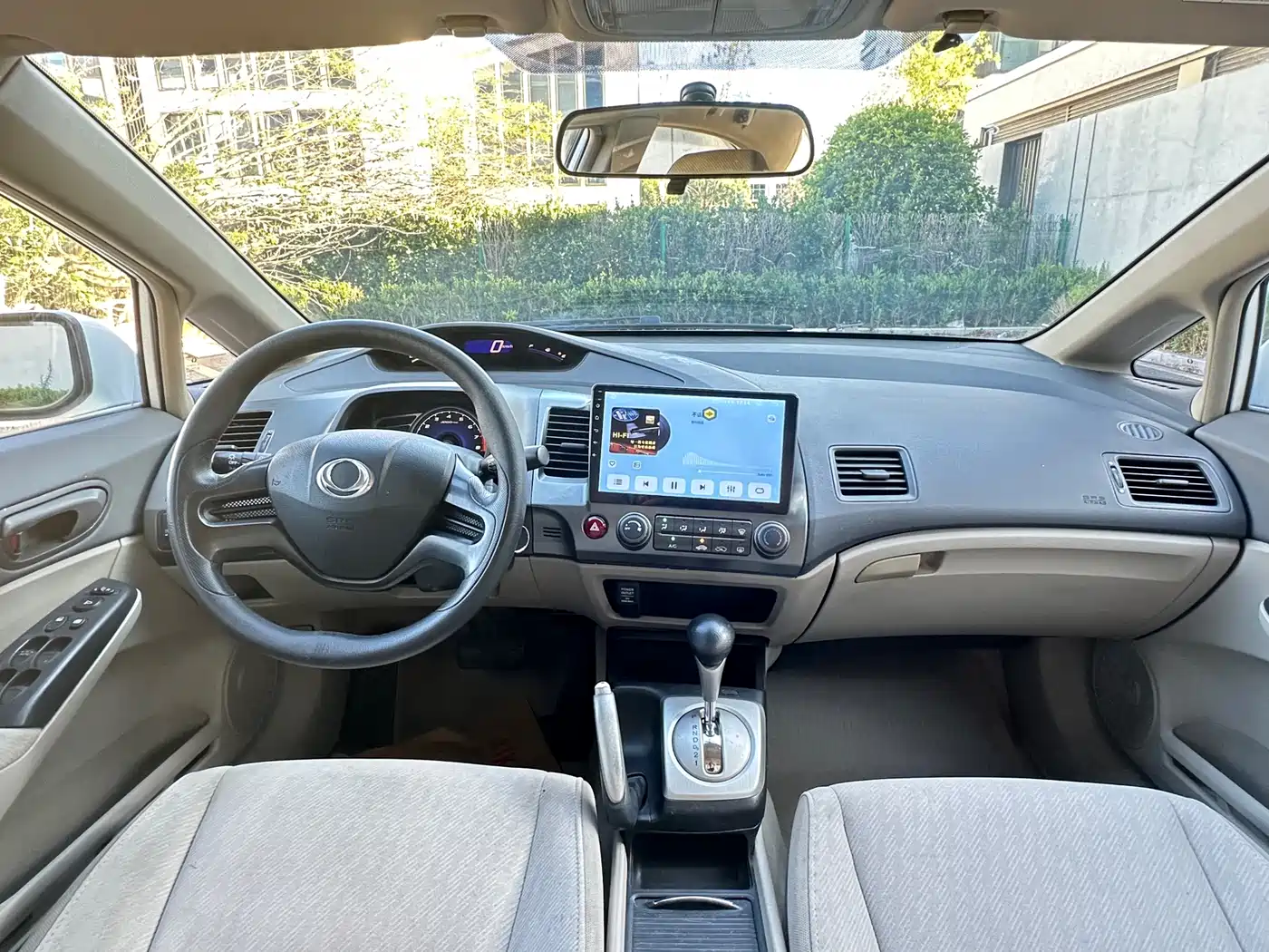 CIIMO CIIMO 2013 2012 1.8L Automatic