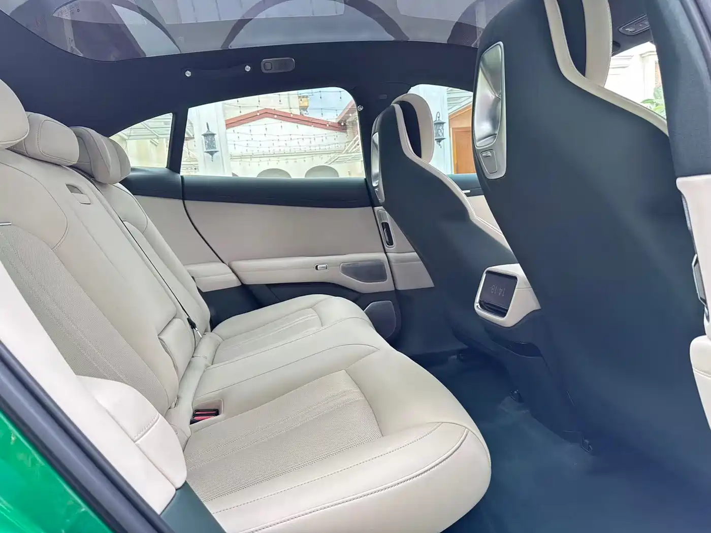 Xiaomi Auto Xiaomi YU7 2025 Extended Range AWD Pro фото 14