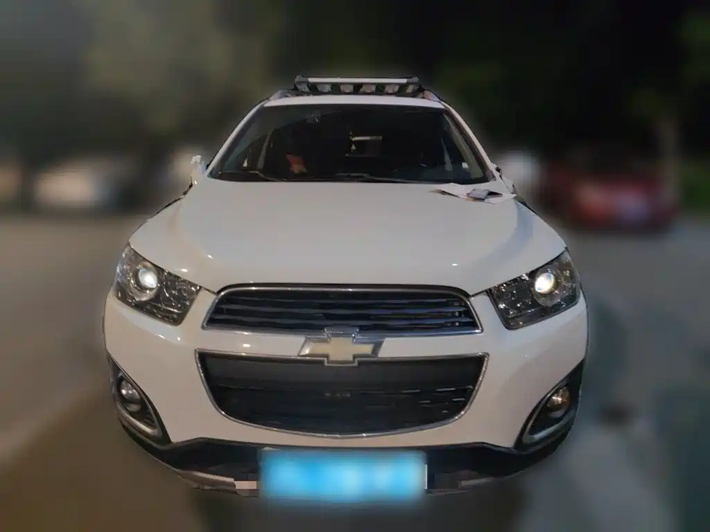 Chevrolet Captiva 2015 2.4L AWD Flagship 7-Seater фото 3