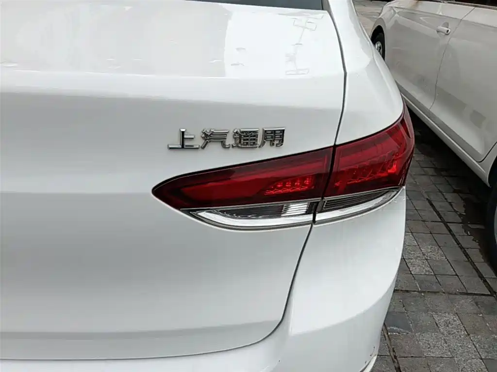Buick Excelle 2018 18T Automatic Elite фото 8