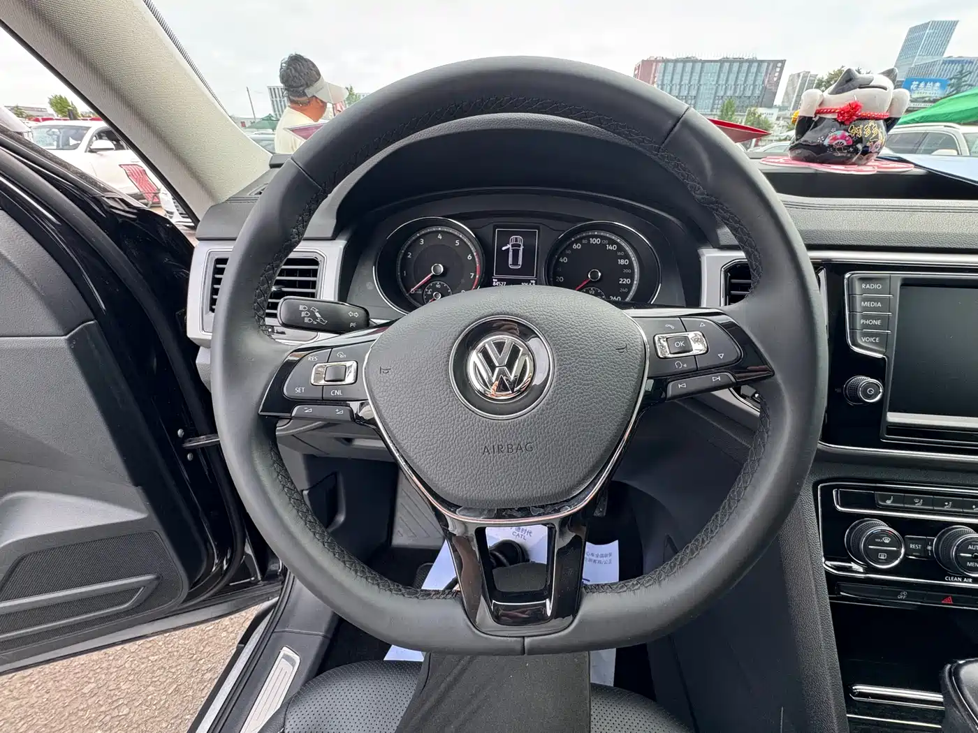Volkswagen Teramont 2017 380TSI 4WD Luxury Edition фото 6