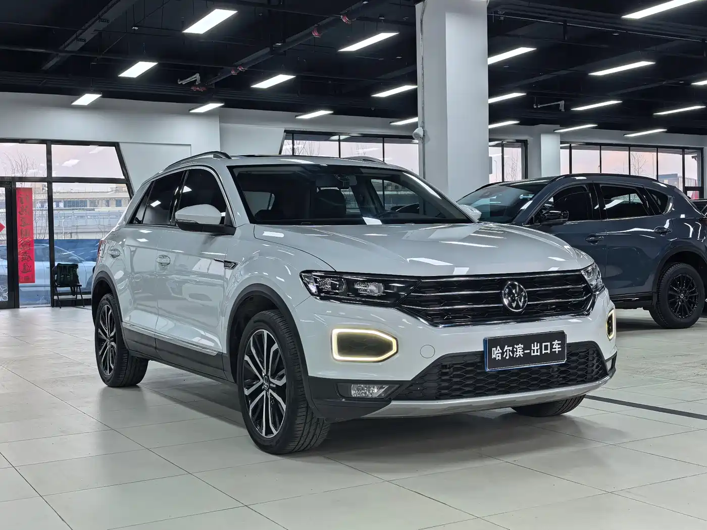 Volkswagen T-ROC 2022 280TSI DSG 2WD Comfort PLUS фото 3