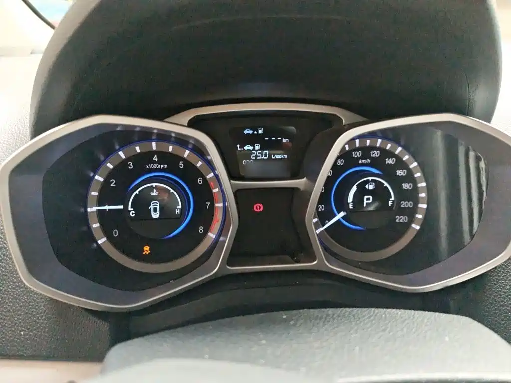 JAC Motors Refine S3 2016 2016 1.5L CVT Luxury Smart