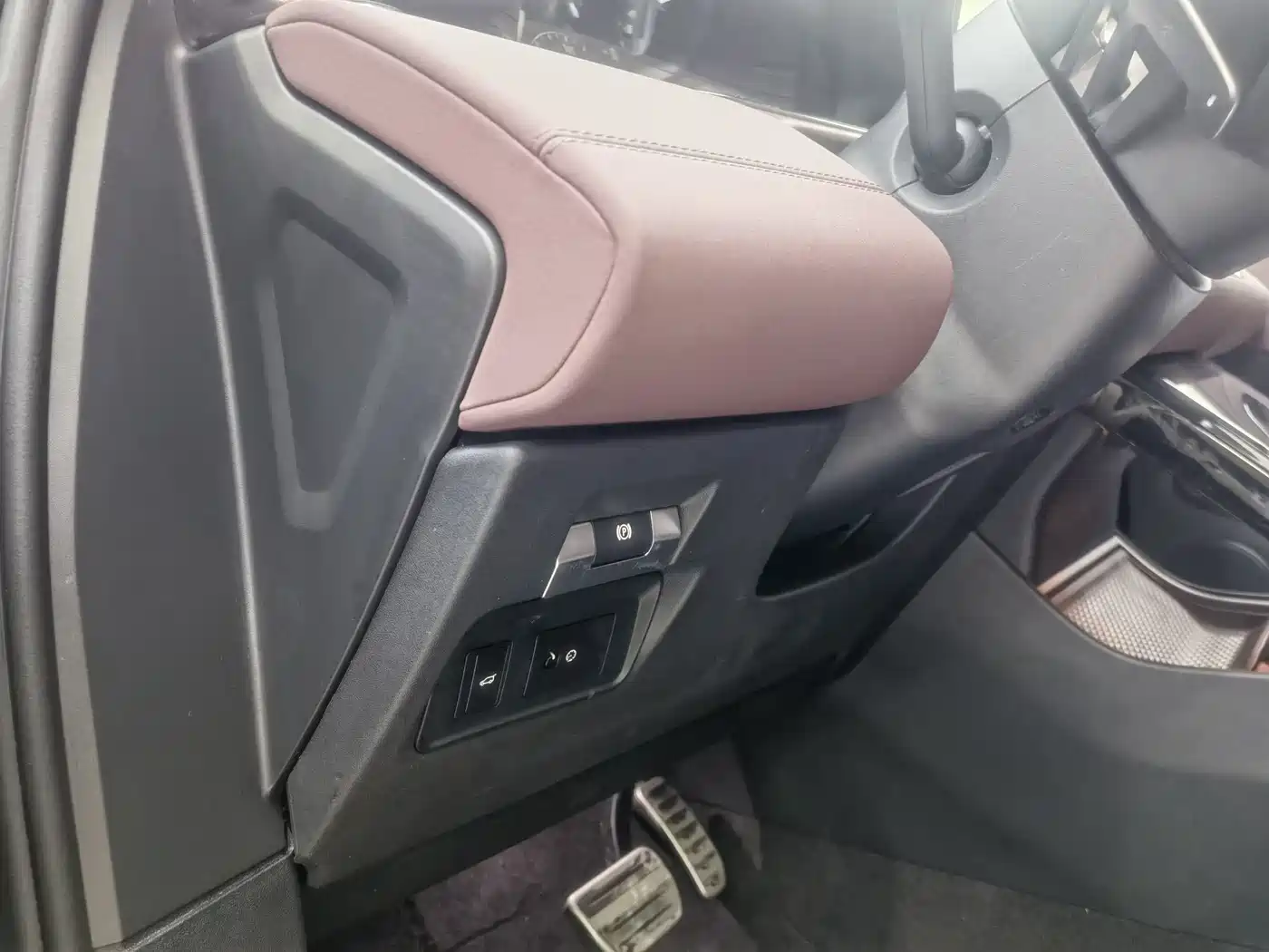 LAND ROVER RANGE ROVER AURORA