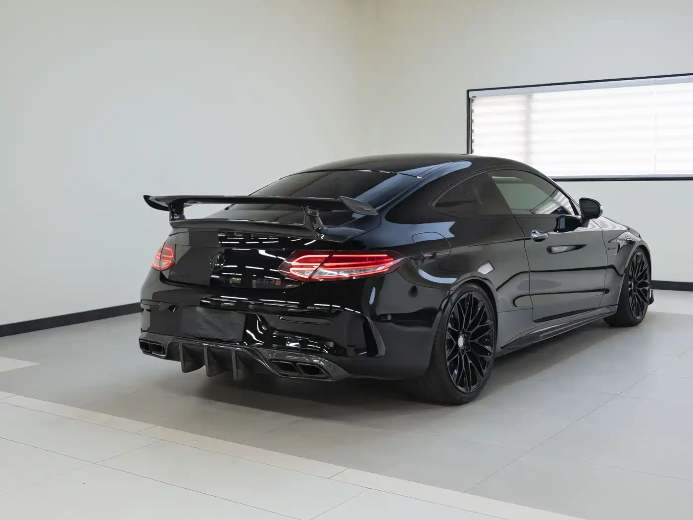 Mercedes-Benz C-Class AMG 2016 AMG C 63 S Coupe фото 5