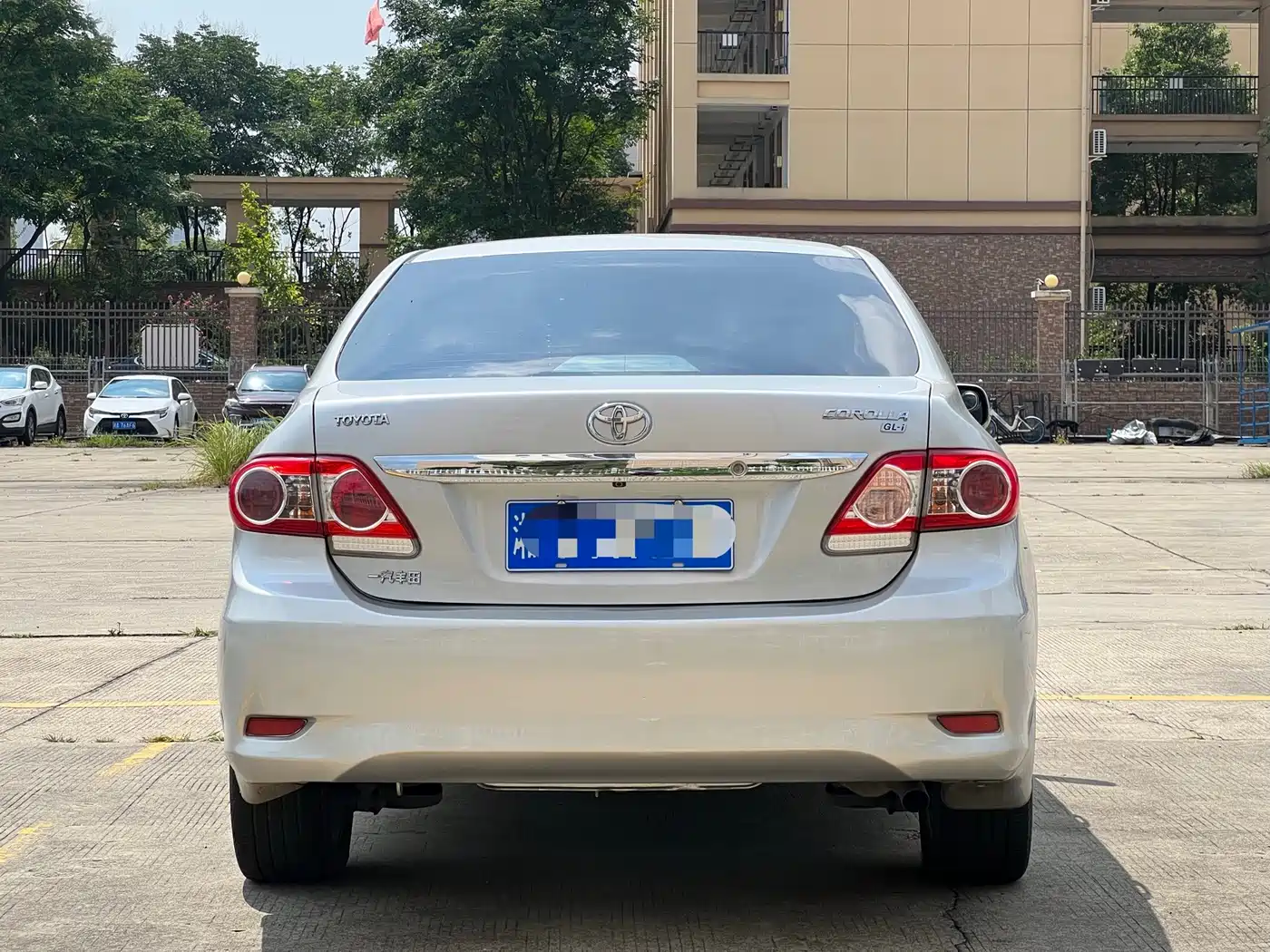 Photo 4 - Toyota Corolla
