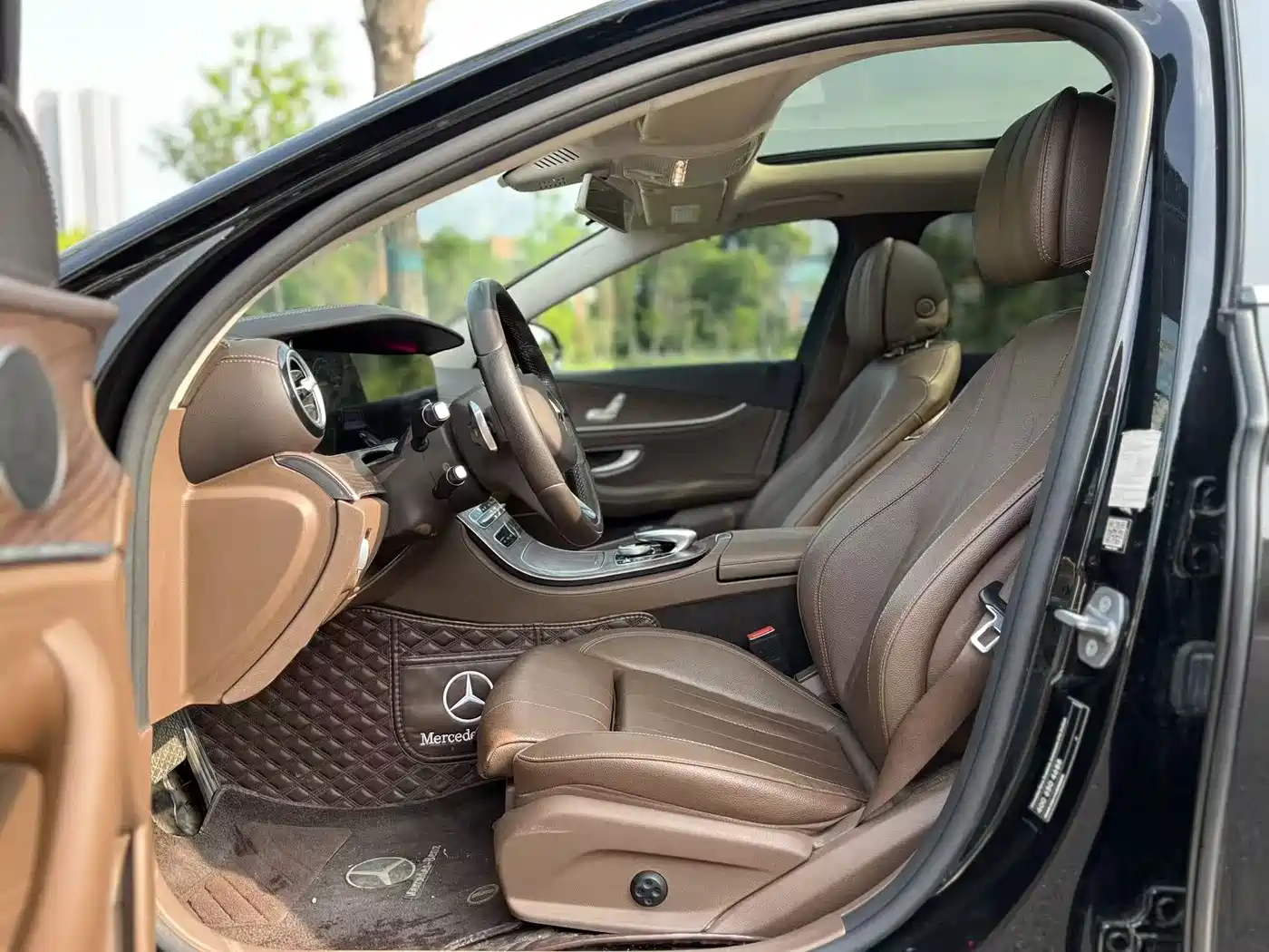 Mercedes-Benz E-Class 2018 Facelift E 200 L фото 4