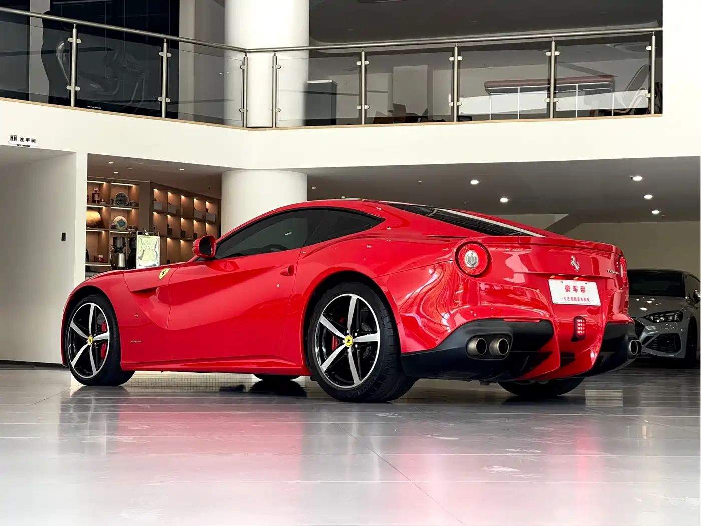 Ferrari F12berlinetta 2014 2013 6.3L Standard