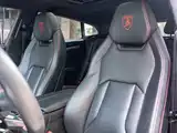 Фото 10 - Lamborghini Urus