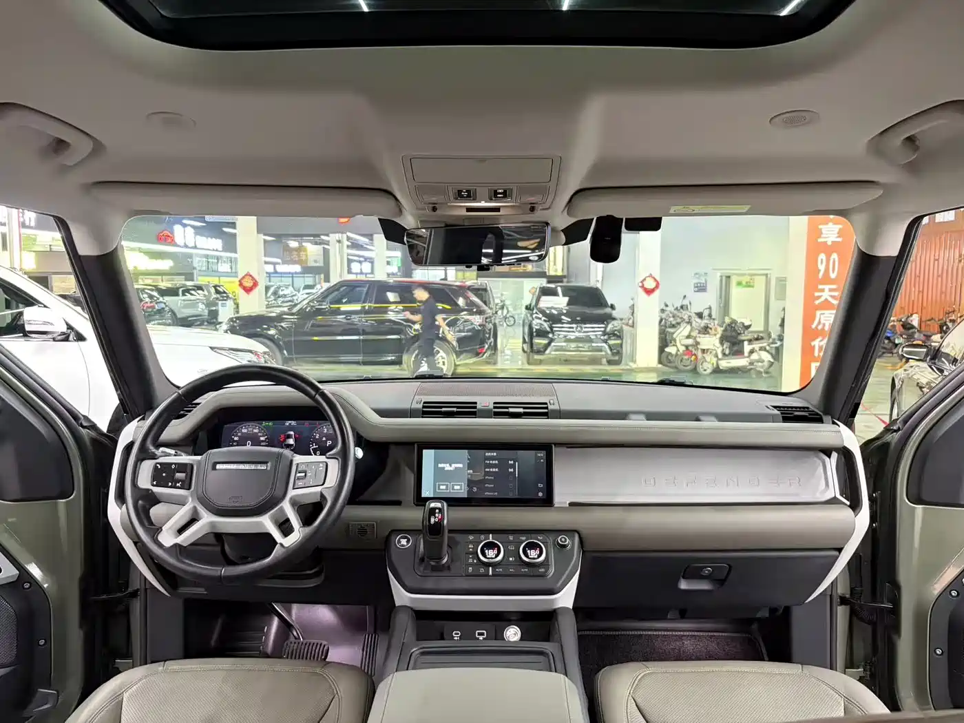 Land Rover Defender 2020 2020 Model 110 P400 SE