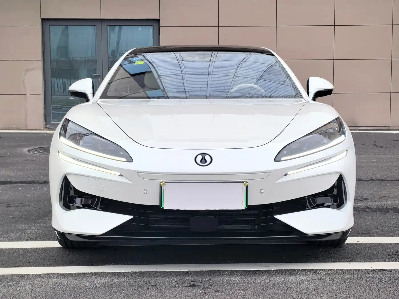 Denza Z9GT 2024 1100 AWD Ultra Edition фото 2