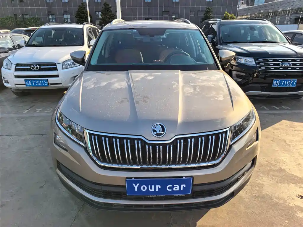 Škoda Kodiaq 2020 TSI330 5-Seater 2WD Comfort Edition фото 2