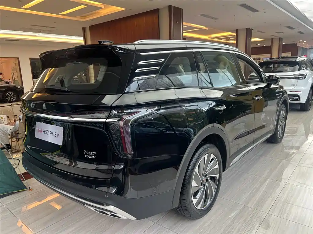 Hongqi HS7 PHEV 2025 2.0T PHEV 2WD Flag Enjoy Edition (6-seater) фото 2