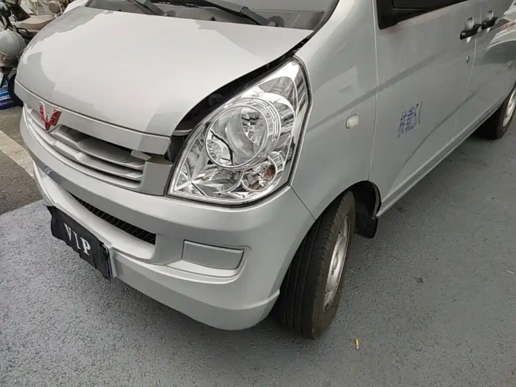 Wuling Motors Wuling Rongguang S 2023 2023 1.5L Base 5/7 Seater