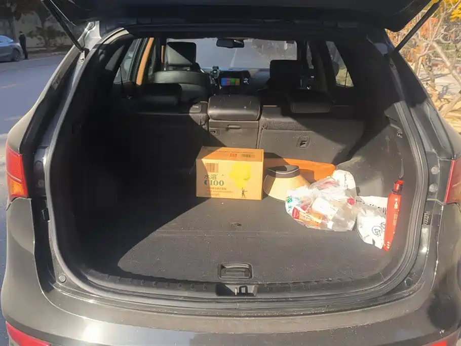 Hyundai Santa Fe 2013 Model 2.4L Automatic 4WD Comfort фото 4