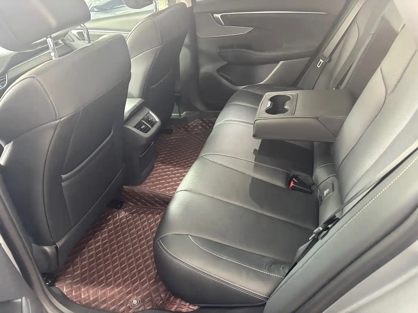 Buick LaCrosse 2023 28T Premium Edition фото 7