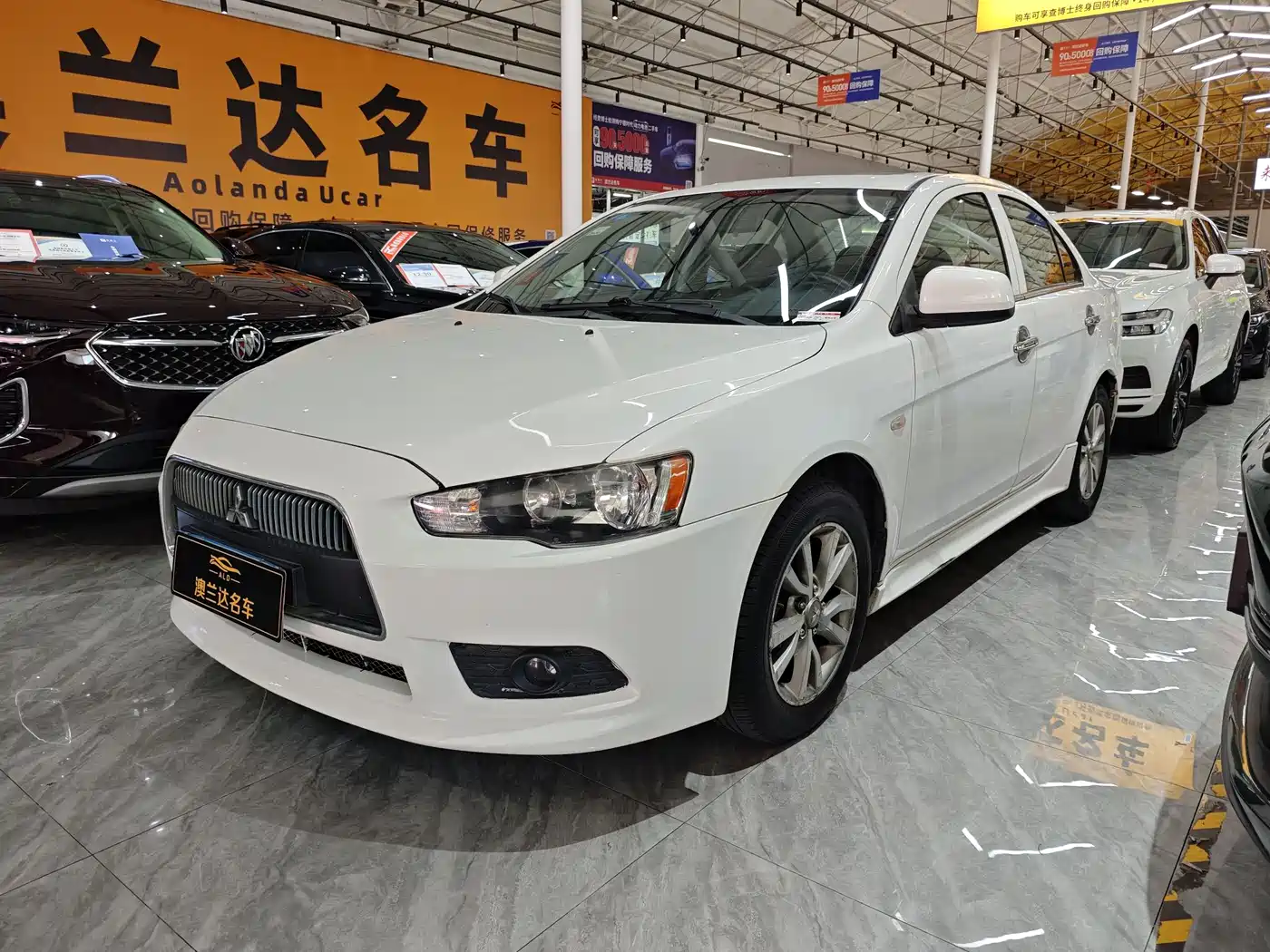 Mitsubishi Lancer EX 2013 2013 Fashion Edition 1.8L CVT Comfort