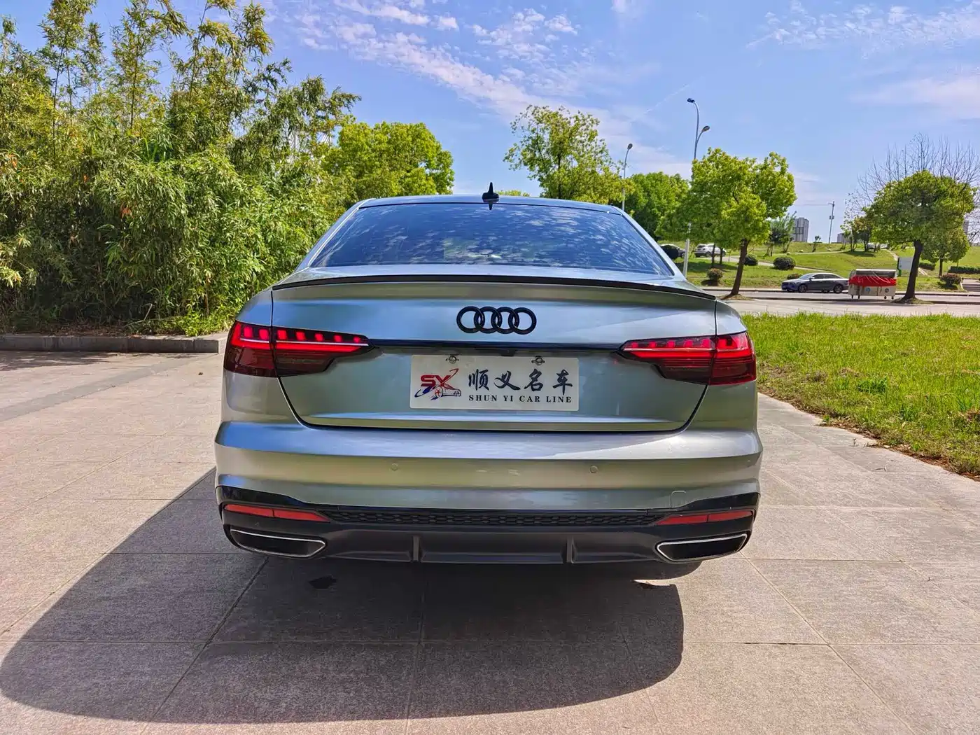 Audi A4L 2020 40 TFSI Fashion Dynamic Edition фото 4