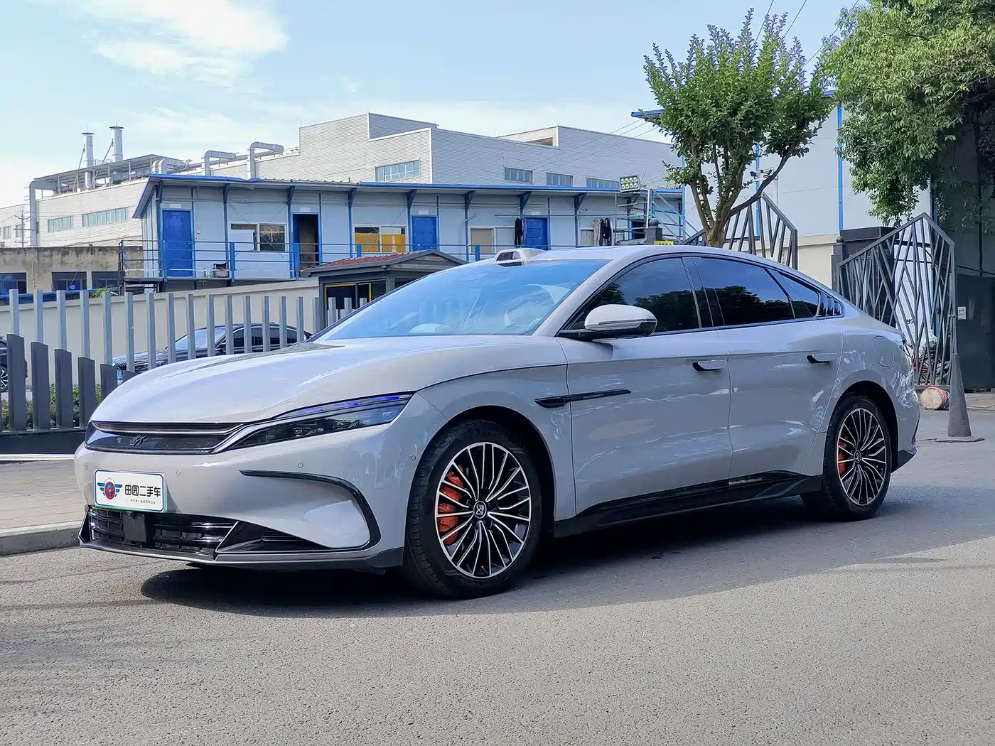 BYD Han 2025 DM-i Smart Driving Edition 125KM LiDAR Flagship