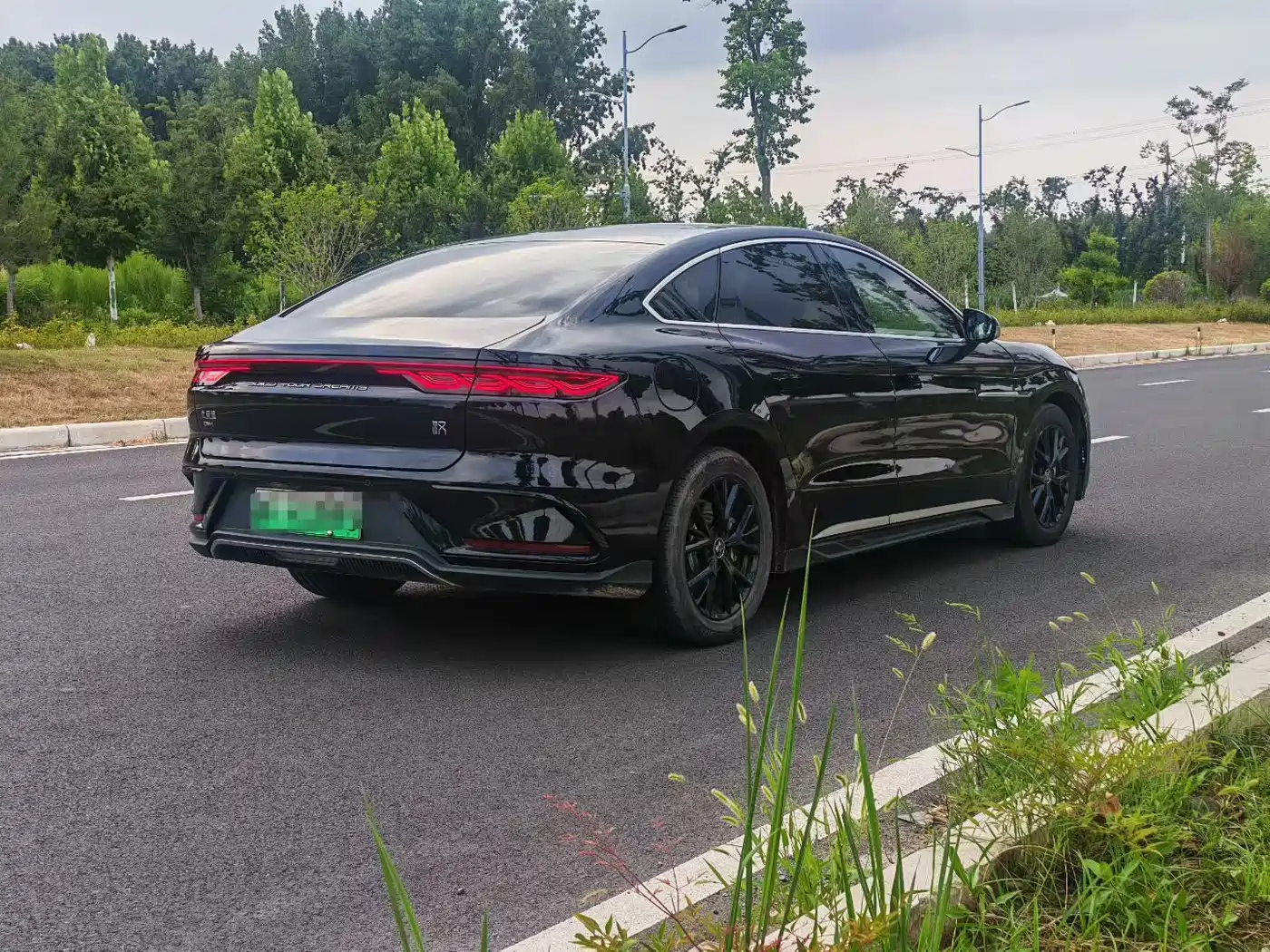 Фото 4 - BYD Han