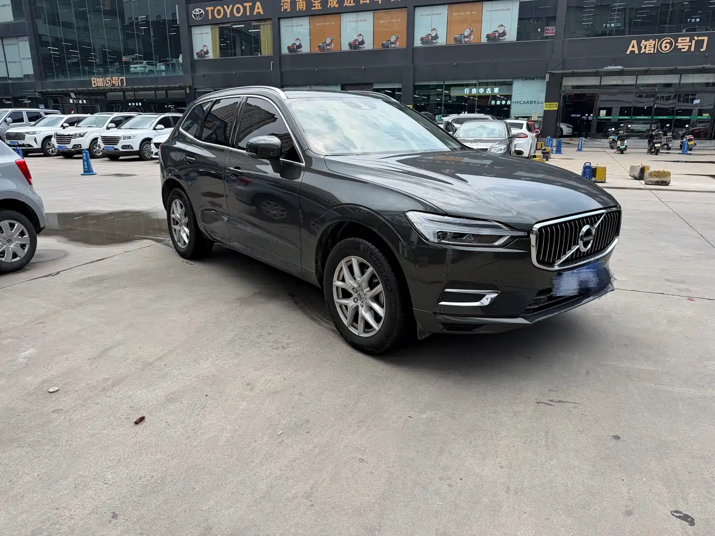 VOLVO XC60