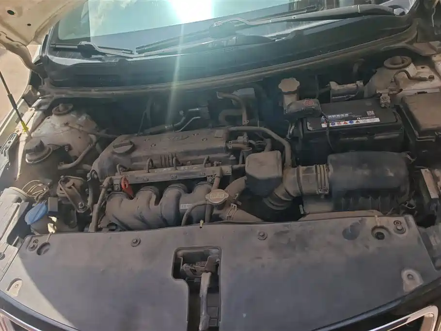 Kia K2 2015 Sedan 1.4L MT GLS фото 10