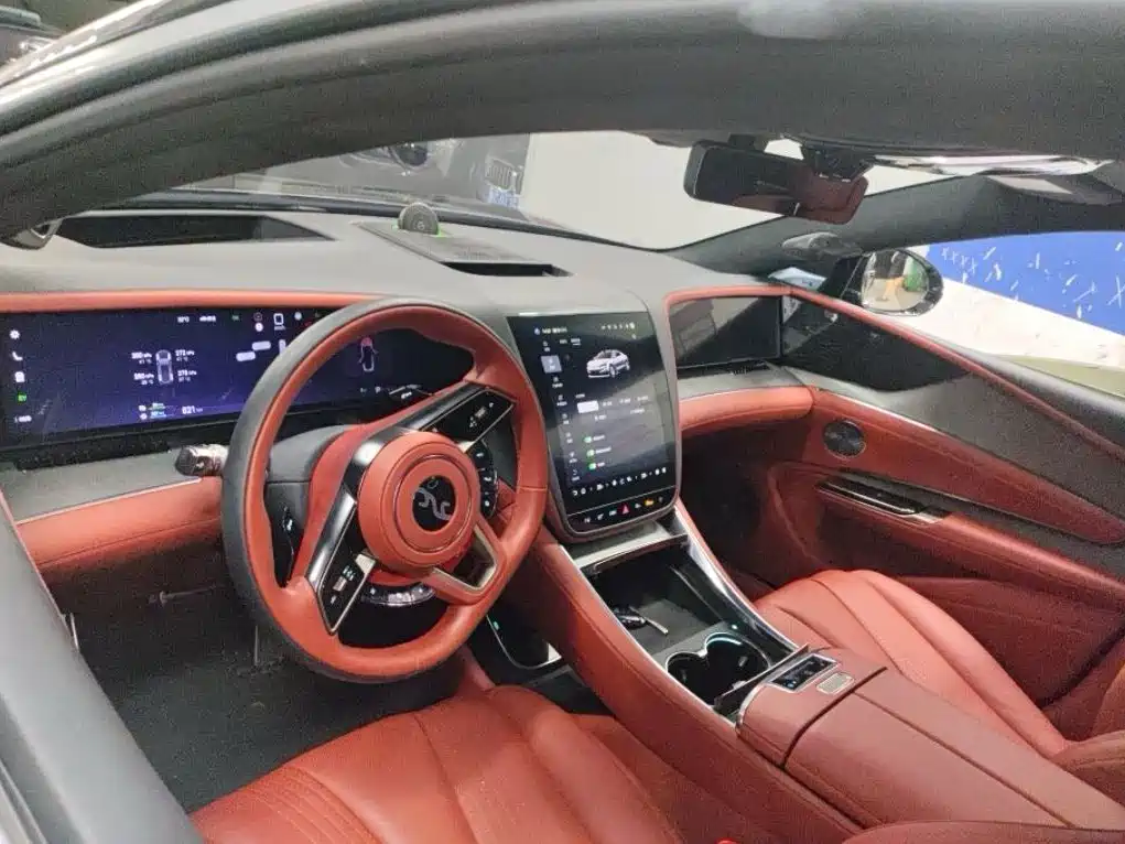 Yangwang U7 2025 2025 Model PHEV 4-Seat Flagship