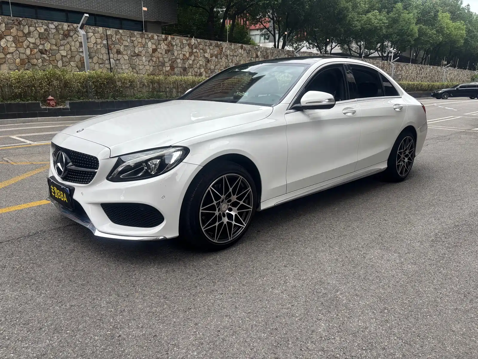 Фото 1 - Mercedes-Benz C-Class