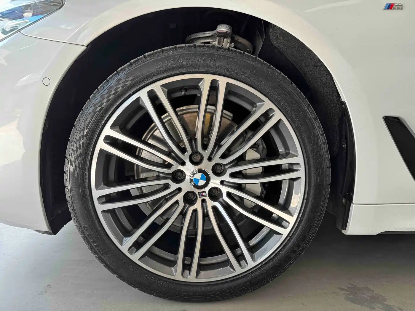 BMW 5 Series 2018 Facelift 530Li xDrive M Sport Package фото 8
