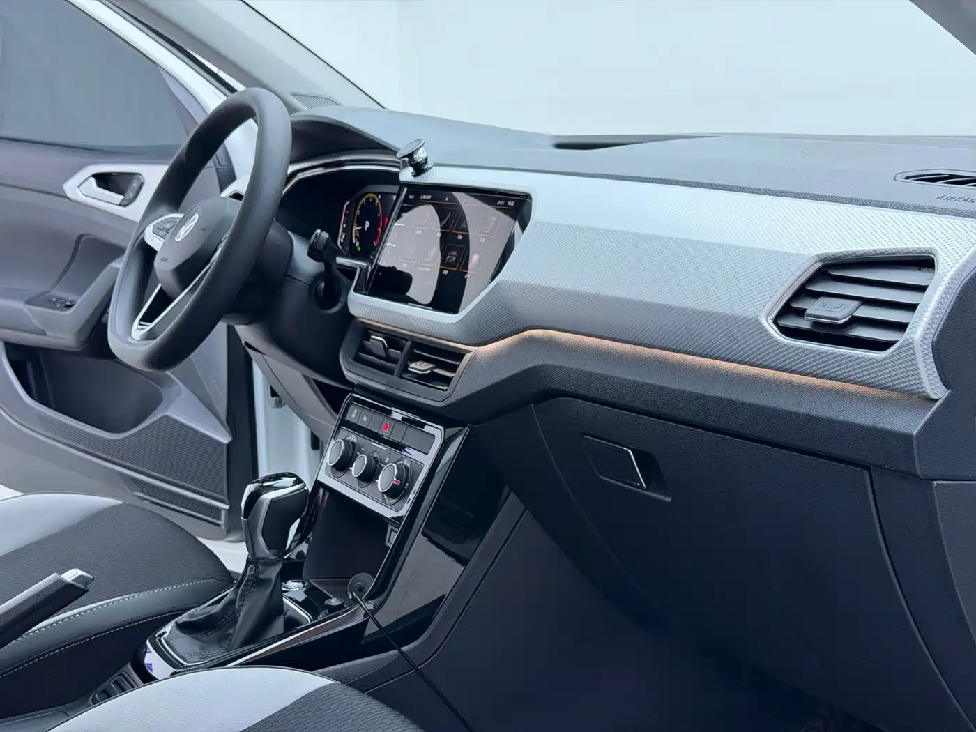Volkswagen Tanying 2023 2021 1.5L Automatic Smart Connect Edition