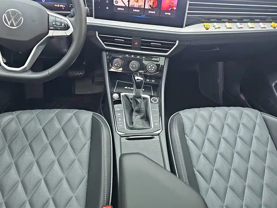 Volkswagen Sagitar 2024 300TSI DSG Surpass Edition фото 16