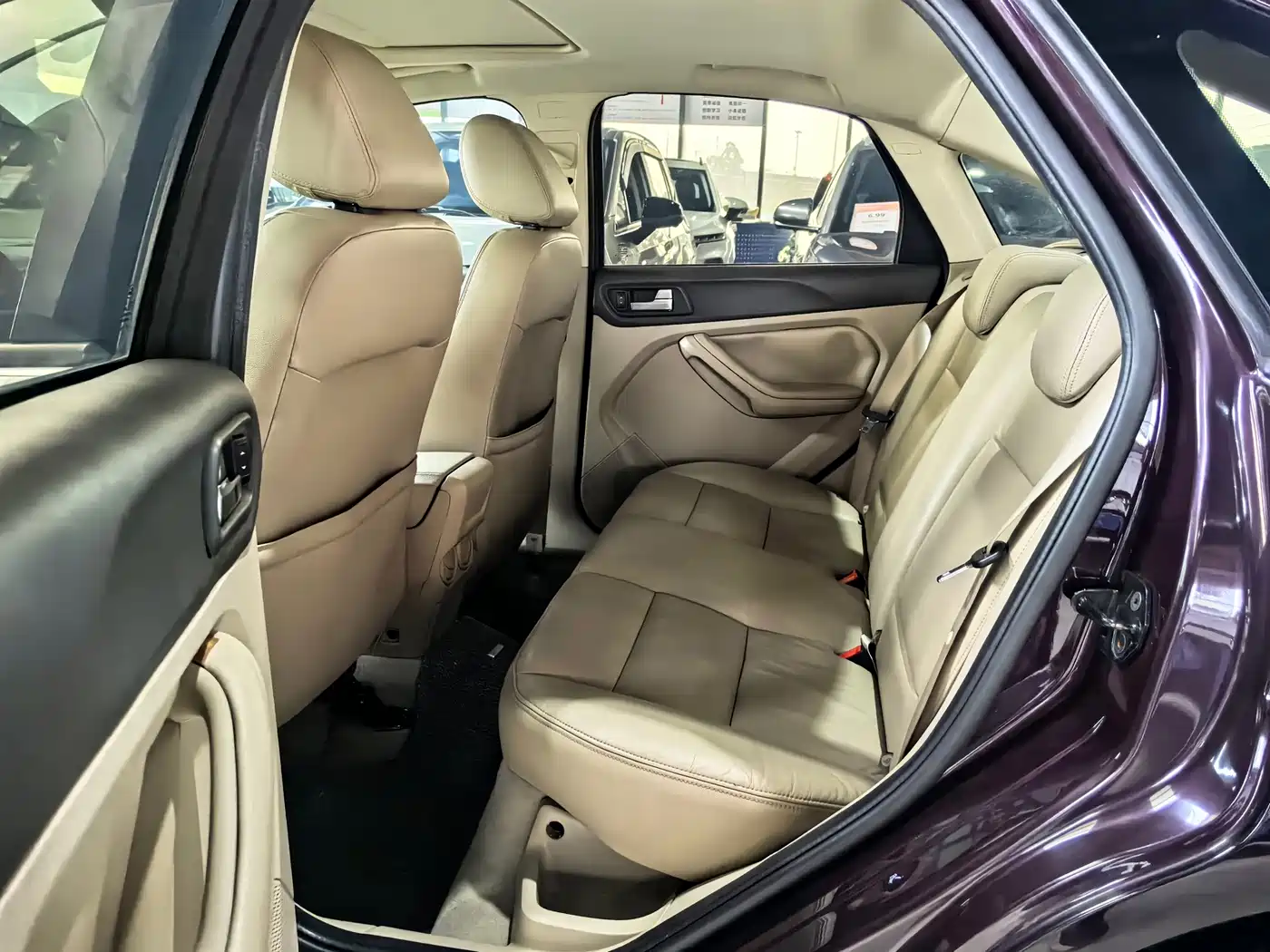 Ford Focus 2011 2011 Sedan 1.8L Automatic Fashion
