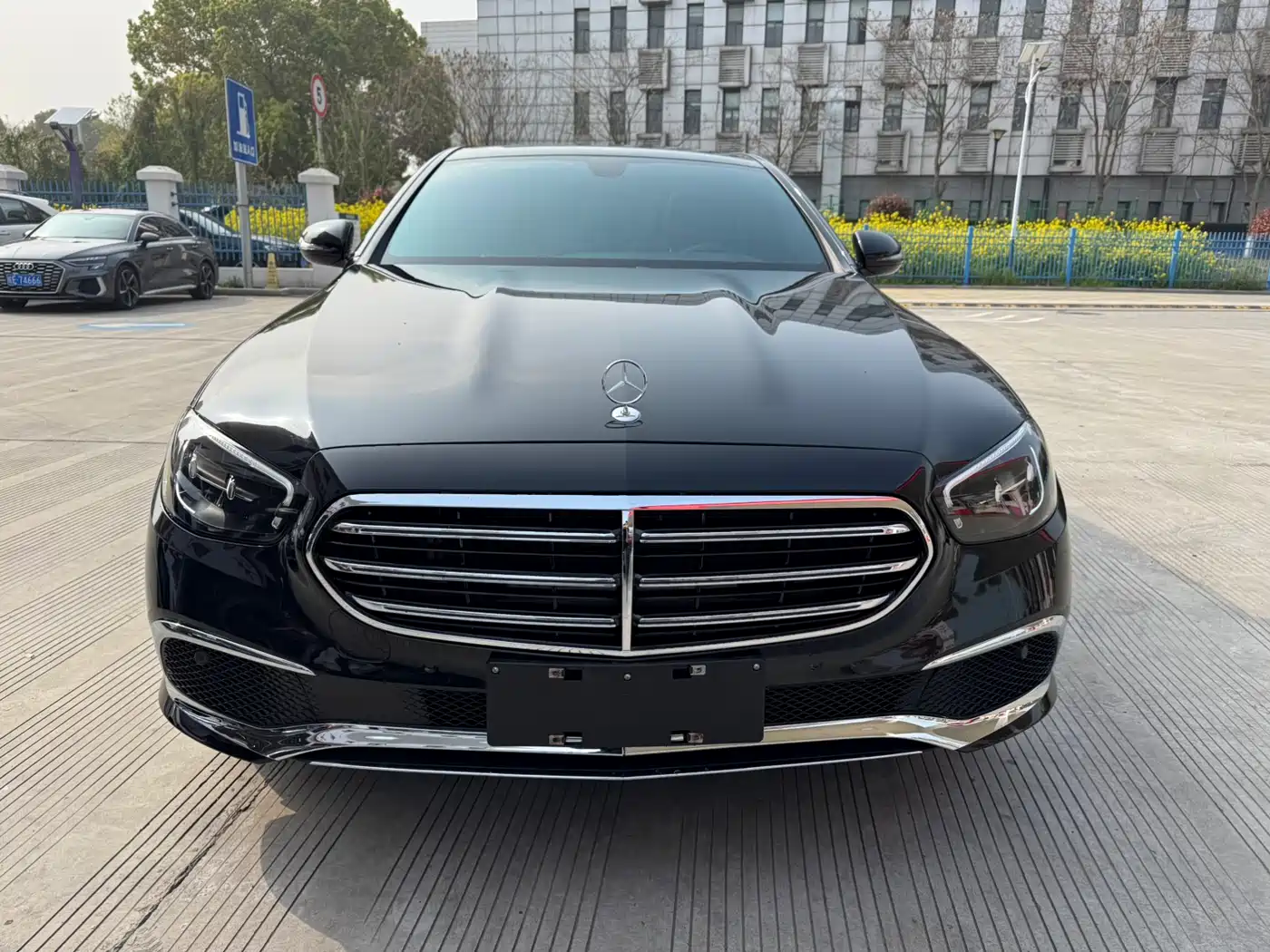 Mercedes-Benz E-Class (Import) 2021 E 260 Fashion Sport Edition фото 2