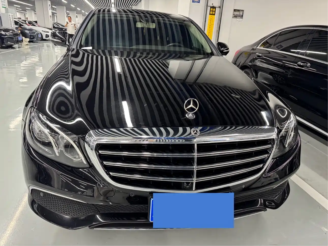 Mercedes-Benz E-Class 2016 E 300 L Sport Fashion Type фото 2