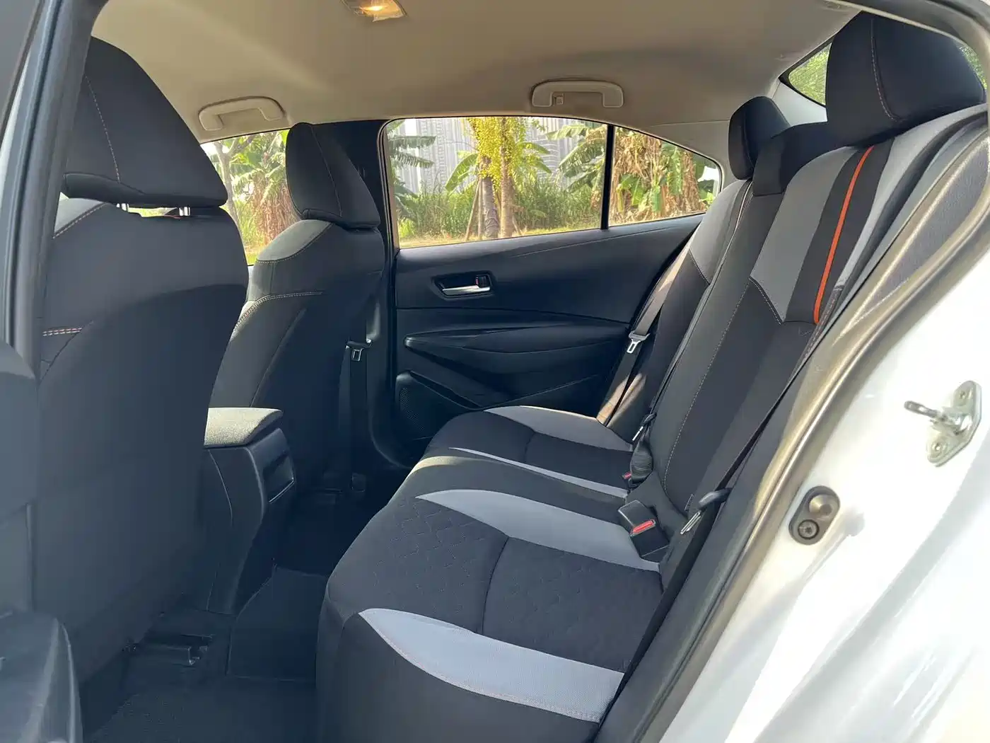 Toyota Corolla 2021 1.2T S-CVT Pioneer PLUS Edition фото 12