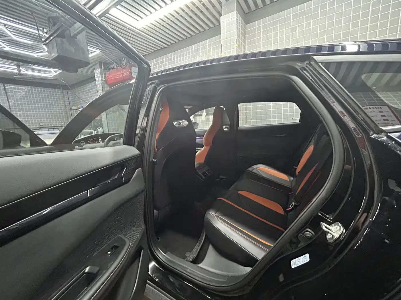 Changan UNI-V 2025 2025 1.5T 500Bar Premium Sport Model