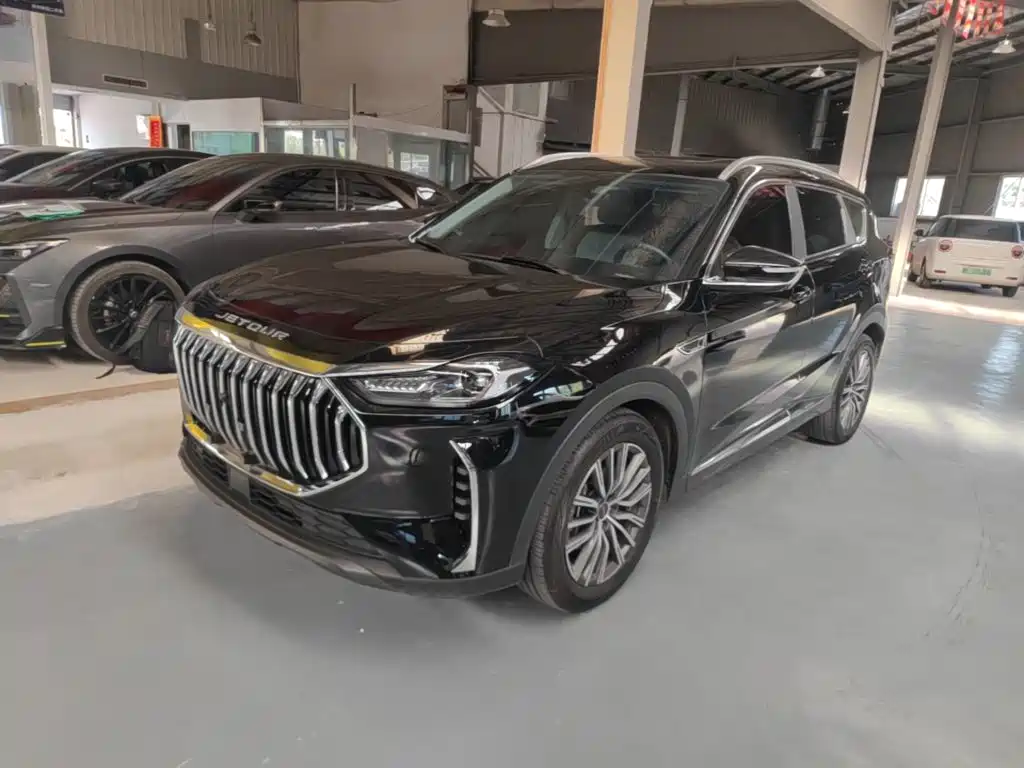 Jetour X70 PLUS 2023 1.6T DCT Champion 7-seater