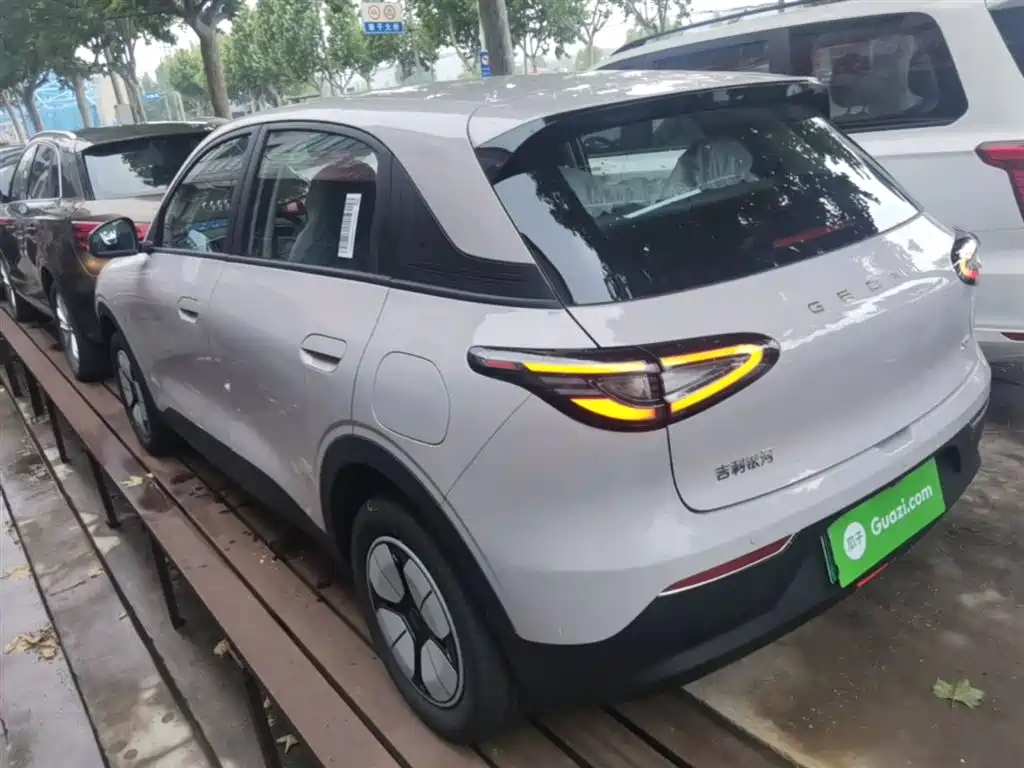 Geely Galaxy Starry Wish 2026 Edition 310km Youth Version фото 5