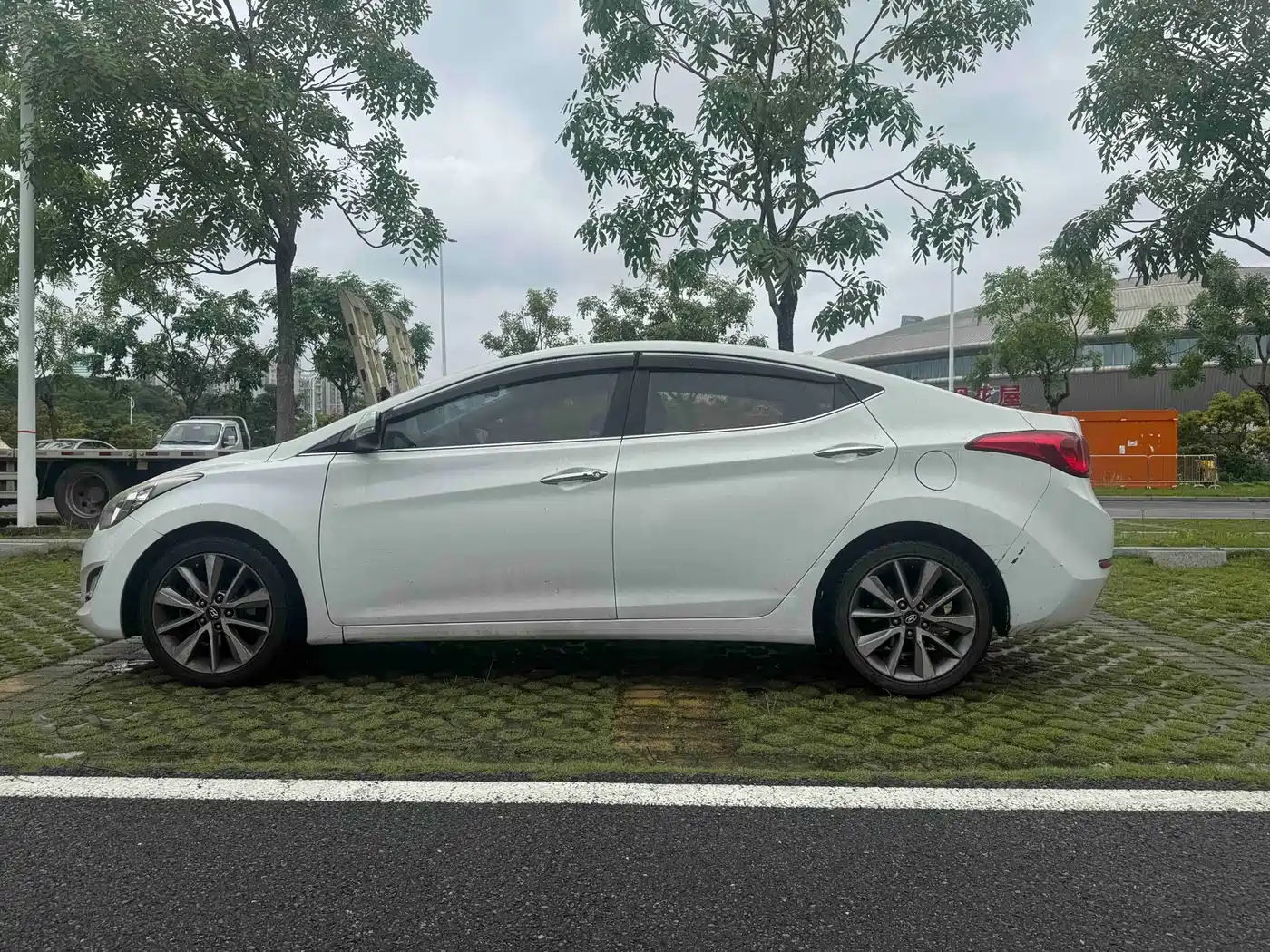 Hyundai Langdong 2015 1.6L Auto Premium фото 7