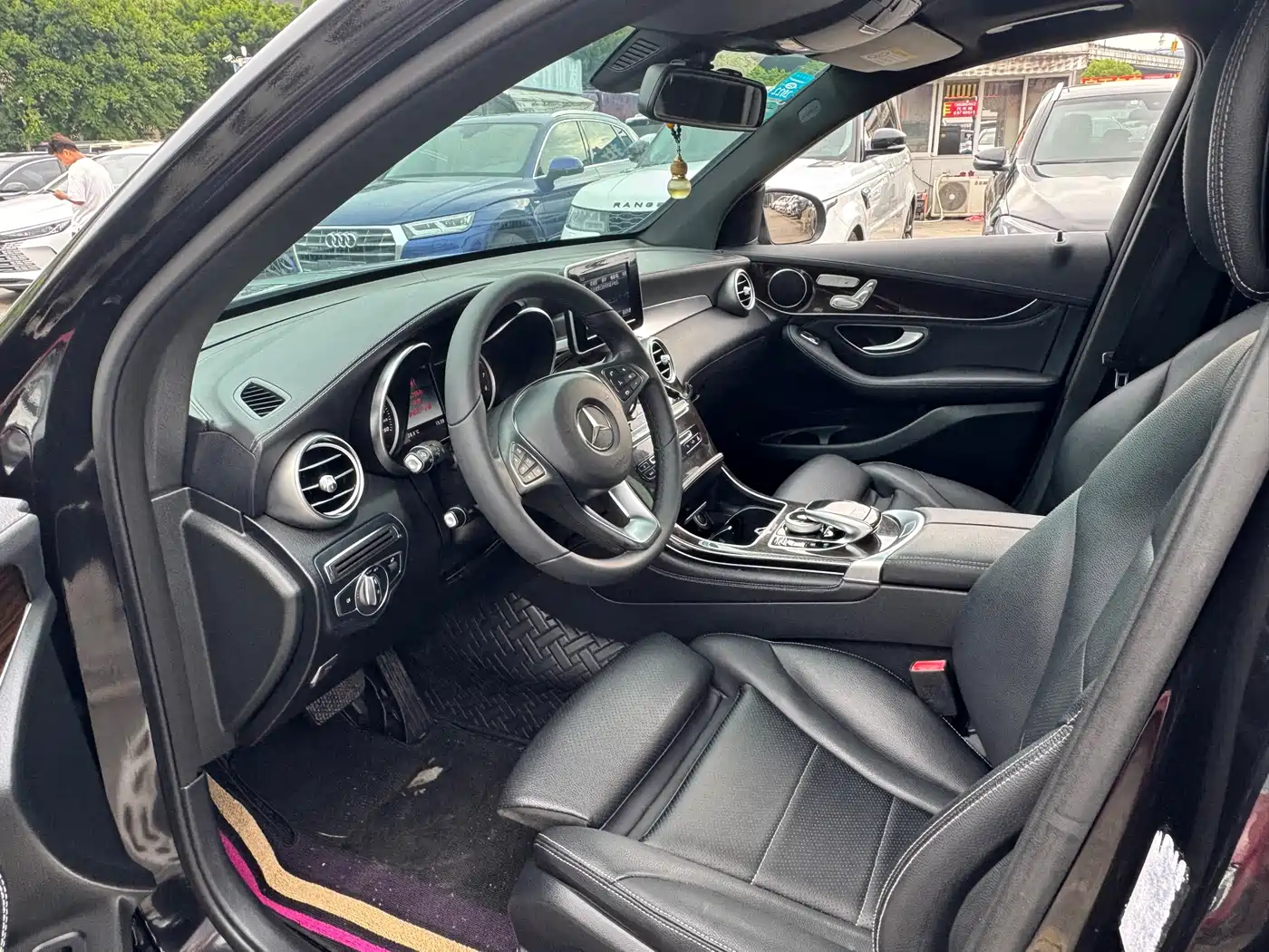 Mercedes-Benz GLC 2018 GLC 260 4MATIC Dynamic фото 9